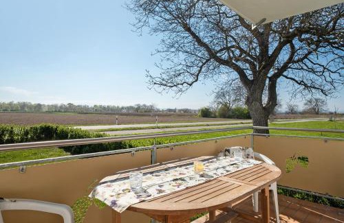 Breisach Apartment | Ferienwohnung Schwarzwaldblick