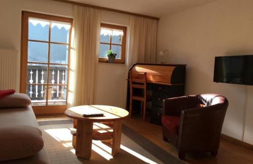 Aschau im Chiemgau Apartment | Ferienwohnung Sachrang