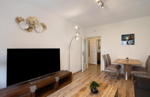 Mucheln Apartment | Ferienwohnung San Marino 2