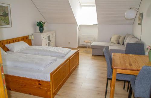 Kirchham Apartment | Ferienwohnung Schloss Kirchham