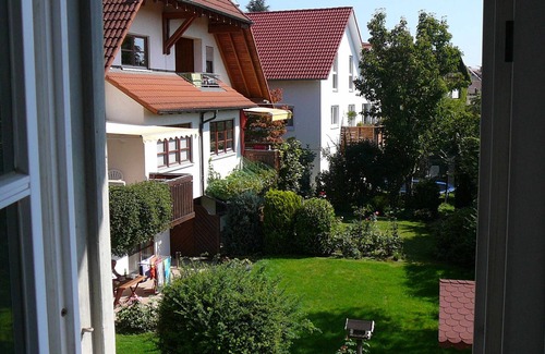 Markdorf Apartment | Ferienwohnung Schlossblick - 3-raum-ferienwohnung Schlossblick, Dusche/wc, 60 qm, 1. OG