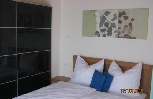 Hagnau Apartment | Ferienwohnung Schmid