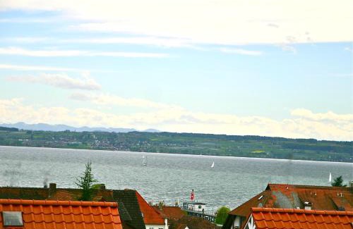 Hagnau Apartment | Ferienwohnung Schmid