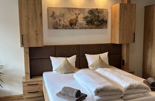 Nussdorf am Attersee Other | Ferienwohnung Seeblick EG - Gasthof Steinbichler - Most- und Wildbauernhof Groiss