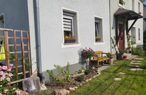 Cunnersdorf Apartment | Ferienwohnung Simmert