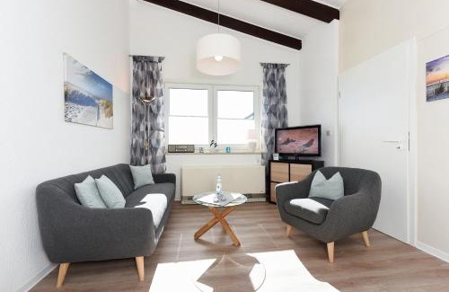 Esens Apartment | Ferienwohnung Sommerwind