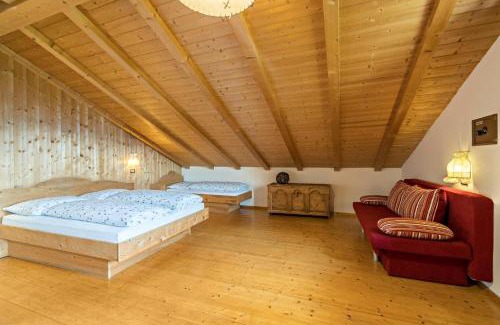 Avelengo Apartment | Ferienwohnung Sonnenblume Nusserhof