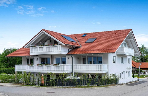 Rottau Apartment | Ferienwohnung Sonnenseite mit Bergblick, 1 Separates Schlafzimmer, Wlan
