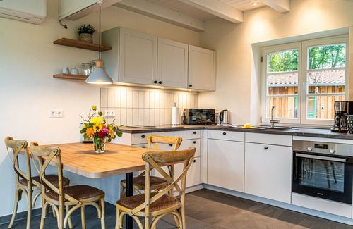 Versmold Apartment | Ferienwohnung Stellmacherei für bis 4 Personen mit Kamin und Sauna