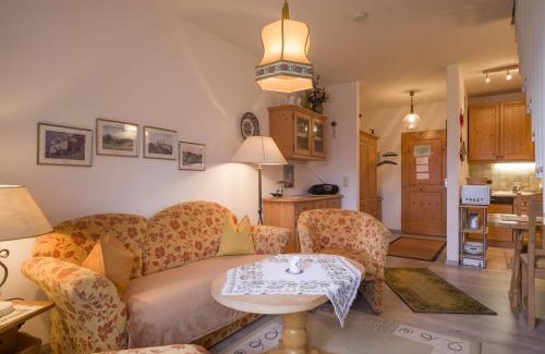 Oberaudorf Apartment | Ferienwohnung Stigloher im Bergschlößl