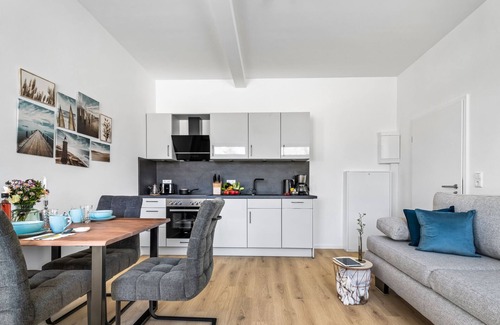 Gelting Apartment | Ferienwohnung Strandgut - Ostsee- und Strandnah, Terrasse, Duschbad, Modern