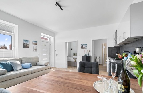 Gelting Apartment | Ferienwohnung Strandperle - Ostsee- und Strandnah, Duschbad, Modern, Terrasse