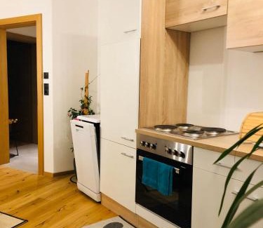 Medraz Apartment | Ferienwohnung Talblick
