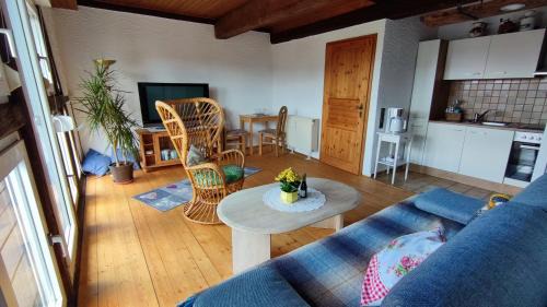Welschneudorf Apartment | Ferienwohnung Uschi