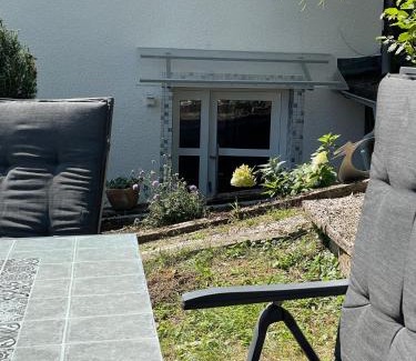 Neuwied Apartment | Ferienwohnung Utes Stube