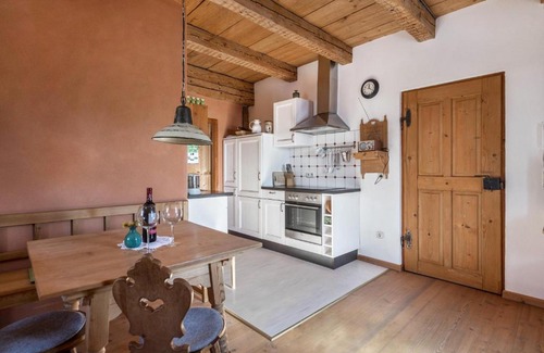 Unterammergau Apartment | Ferienwohnung Wachsbichl