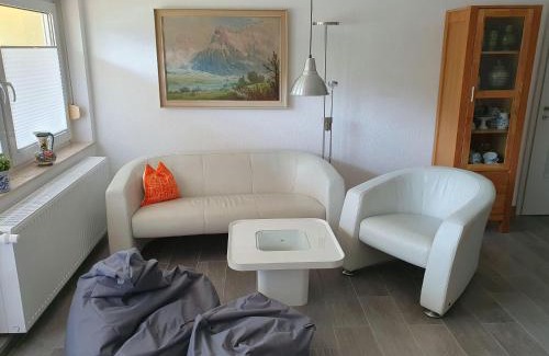 Hohnstein Apartment | Ferienwohnung-Wandersruh-Oase-der-Ruhe-am-Malerweg-und-die-saechs-Schweiz-direkt-vor-der-Haustuer