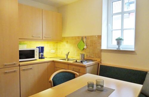 Randersacker Apartment | Ferienwohnung, Weingut Trockene Schmitts
