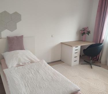 Dachau District Apartment | Ferienwohnung Weitblick