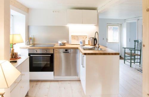 Hasselberg Apartment | Ferienwohnung West Hasselberg