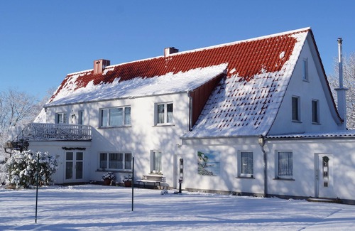 Bergen auf Ruegen Apartment | Ferienwohnung Wiesenblick - zentral auf der Insel Rügen