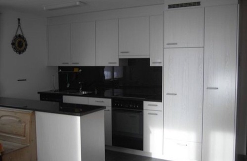 Acletta Apartment | Ferienwohnung Zita Kohler-Flepp by Interhome