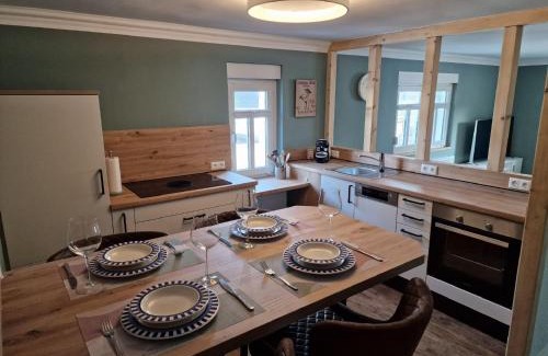 Bad Berleburg Apartment | Ferienwohnung Zum Weißen Roß