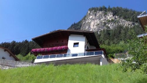 Hoarberg Apartment | Ferienwohnung Zuppinger
