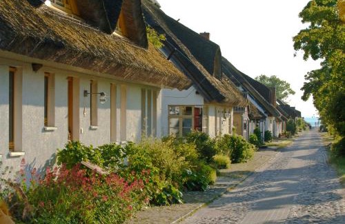 Lancken-Granitz House | Ferienwohnungen im Fischerdorf und