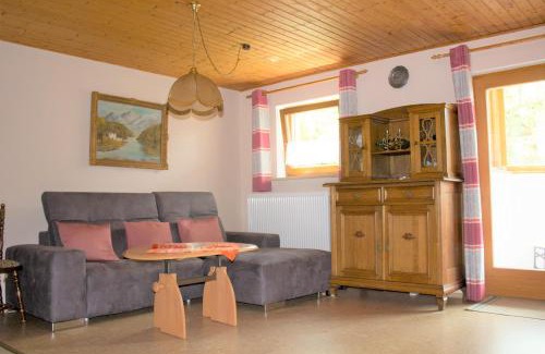Ginselsried Apartment | Ferienwohnungen Irene Konstandin