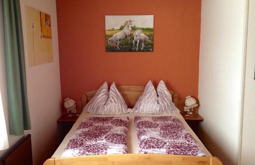 Waidegg Apartment | Ferienwohnungen Pernull