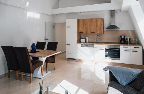 Zirndorf Apartment | Ferienwohnungen Schleicher mit Klimaanlage