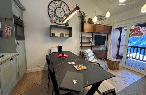Sainte-Foy-Tarentaise Apartment | Fermes St Foy F6 - Charmant 3 pièces, ski au pied - St Foy Tarentaise