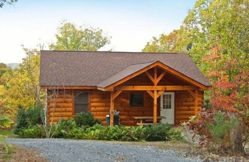 Luray Cabin | Fern Bank Cabin