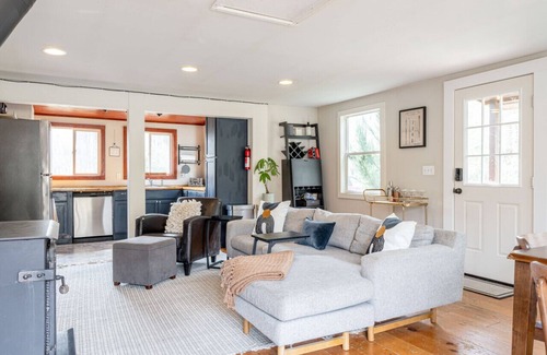 Kerhonkson Apartment | Fern Pond Cottage
