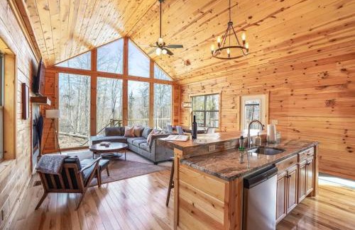 McArthur House | Fern Woods A modern take on Hocking Hills cabins