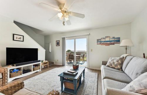 Fernandina Beach House | Fernandina Beach Vacation Rental Steps to Beach!