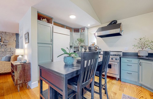 West Tisbury House | Fernbank Hideaway | House in West Tisbury near up-island beaches