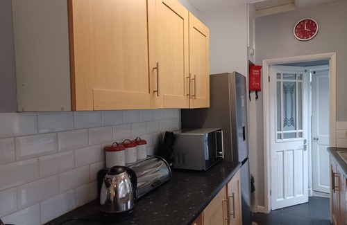 Luton Apartment | Ferndale House - Huku Kwetu (Luton)