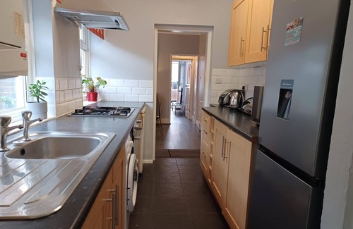 Luton Apartment | Ferndale House - Huku Kwetu (Luton)