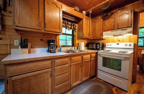 Rockbridge Cabin | Fernwood Cabin, nestled in the woods of Hocking Hills. Your home away from home!