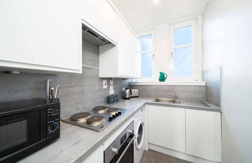 Broughty Ferry Apartment | Ferry Gem - Live Like a Local