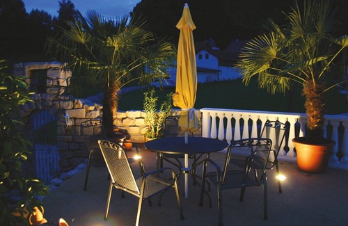 Bad Birnbach Apartment | Fewo 50 qm für 2 Personen mit beheiztem Aussenpool