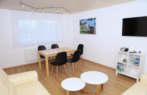 Langenargen Apartment | FeWo Bayha "Im blauen Haus"