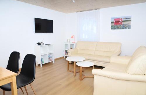 Langenargen Apartment | FeWo Bayha "Im blauen Haus"