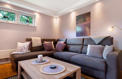 Deinste Apartment | Fewo Birkenallee - Lavendel
