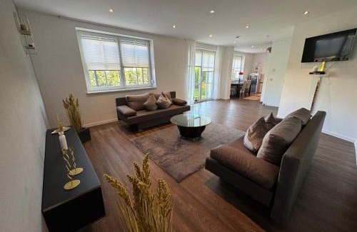 Freilassing Apartment | Fewo BOHO mit eigenem Garten nähe Salzburg