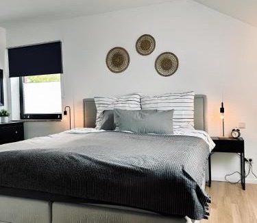 Bad Bentheim Apartment | FeWo Burgblick Sonnenterrasse & Burgblick