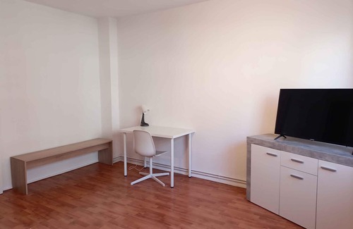Mitte-Sud Apartment | FeWo Cityquartier 02