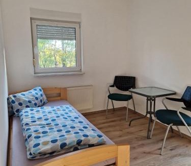 Topchin Apartment | Fewo für Monteure 25km bis Berlin